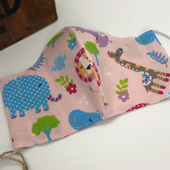 Pink Animal Print Face Mask ~New! - Picture 7 of 10